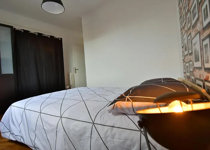 Les Berges Du Cher Монлюсон