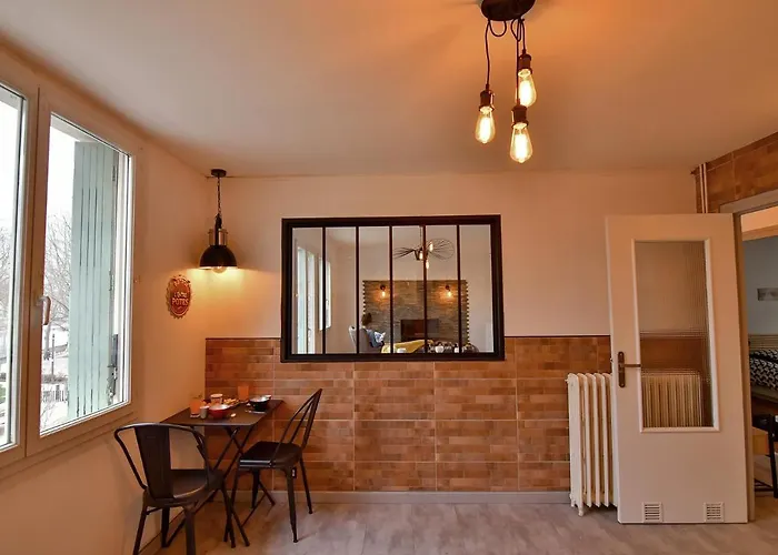 Les Berges Du Cher Апартаменты *